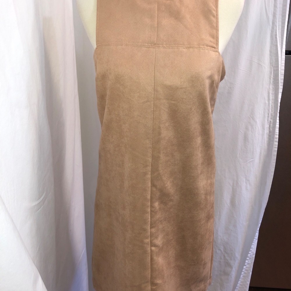 New WAVERLY GREY Camel LARISSA Faux Suede Sz 6